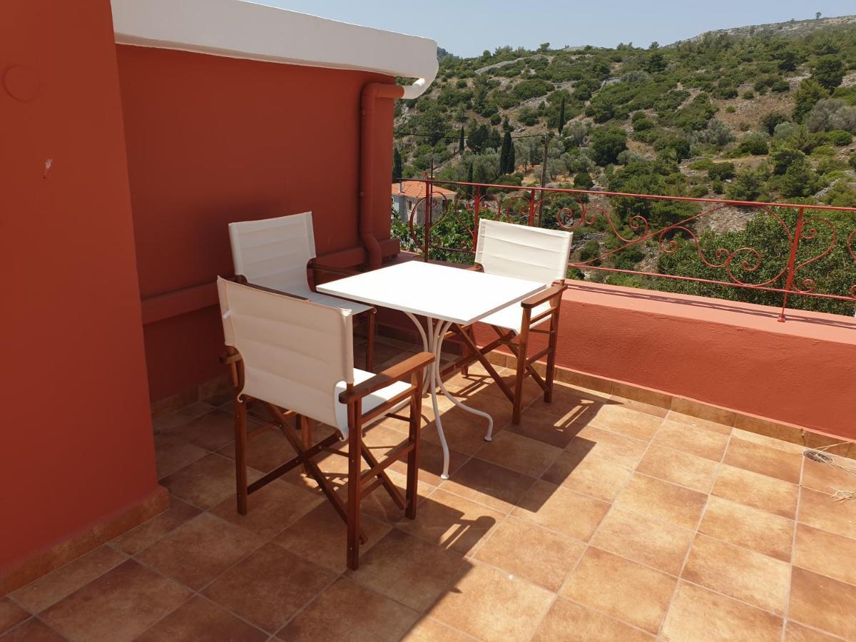 Apartment Philoxenia Traditional *